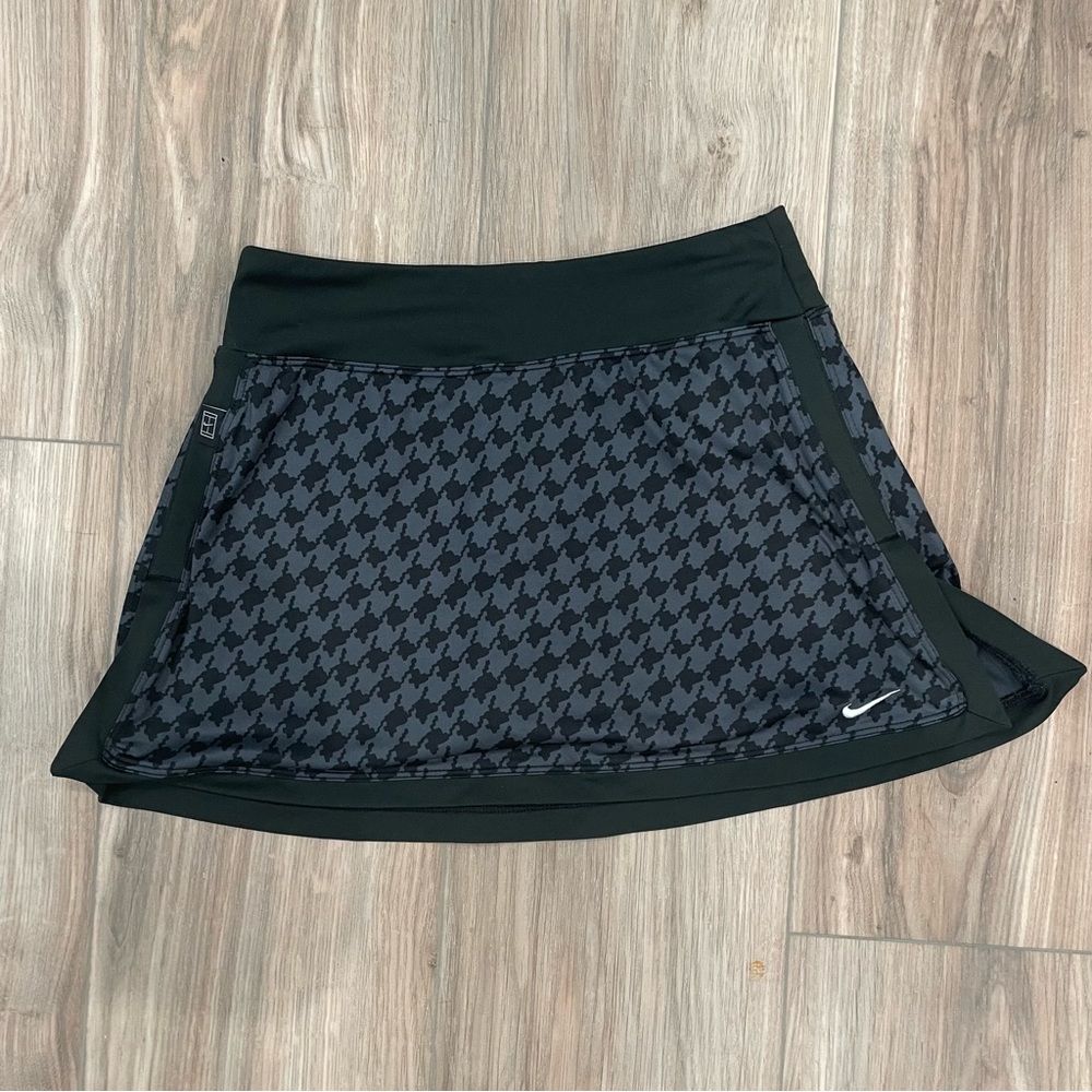 Nike houndstooth tennis skirt!